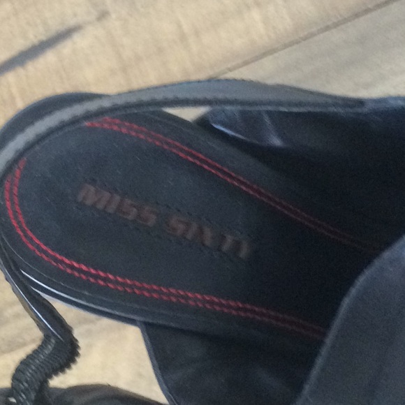 Black sling backs - Picture 4 of 5